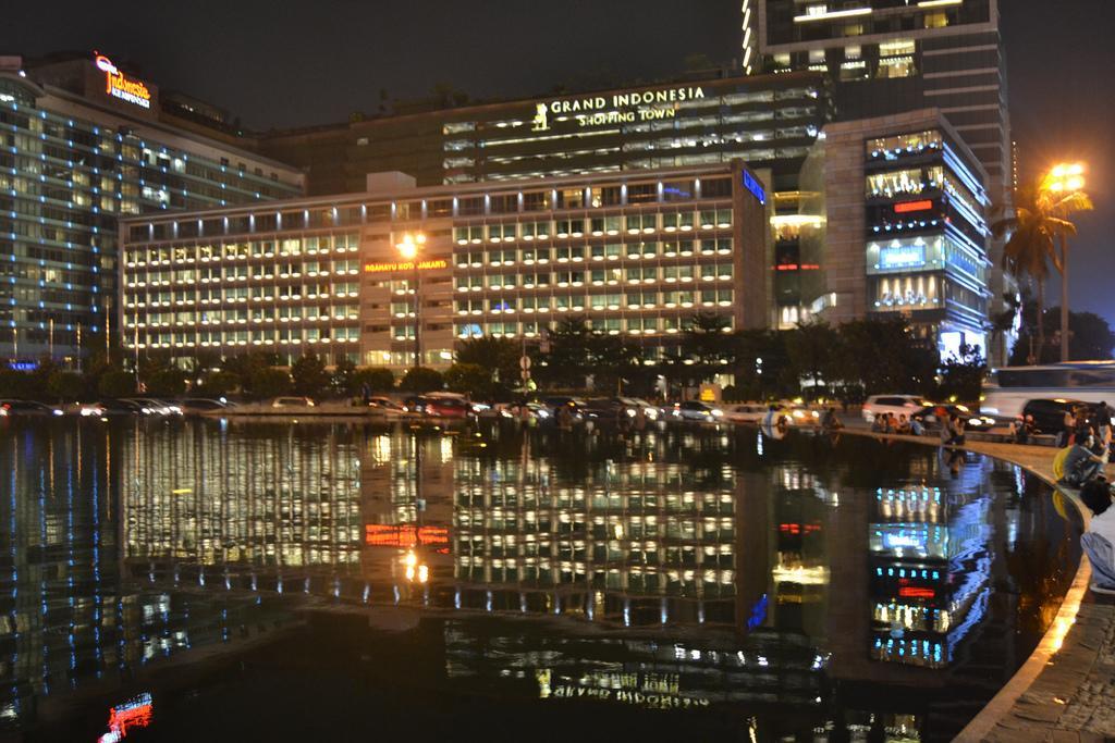 Focus Hotel Джакарта Экстерьер фото