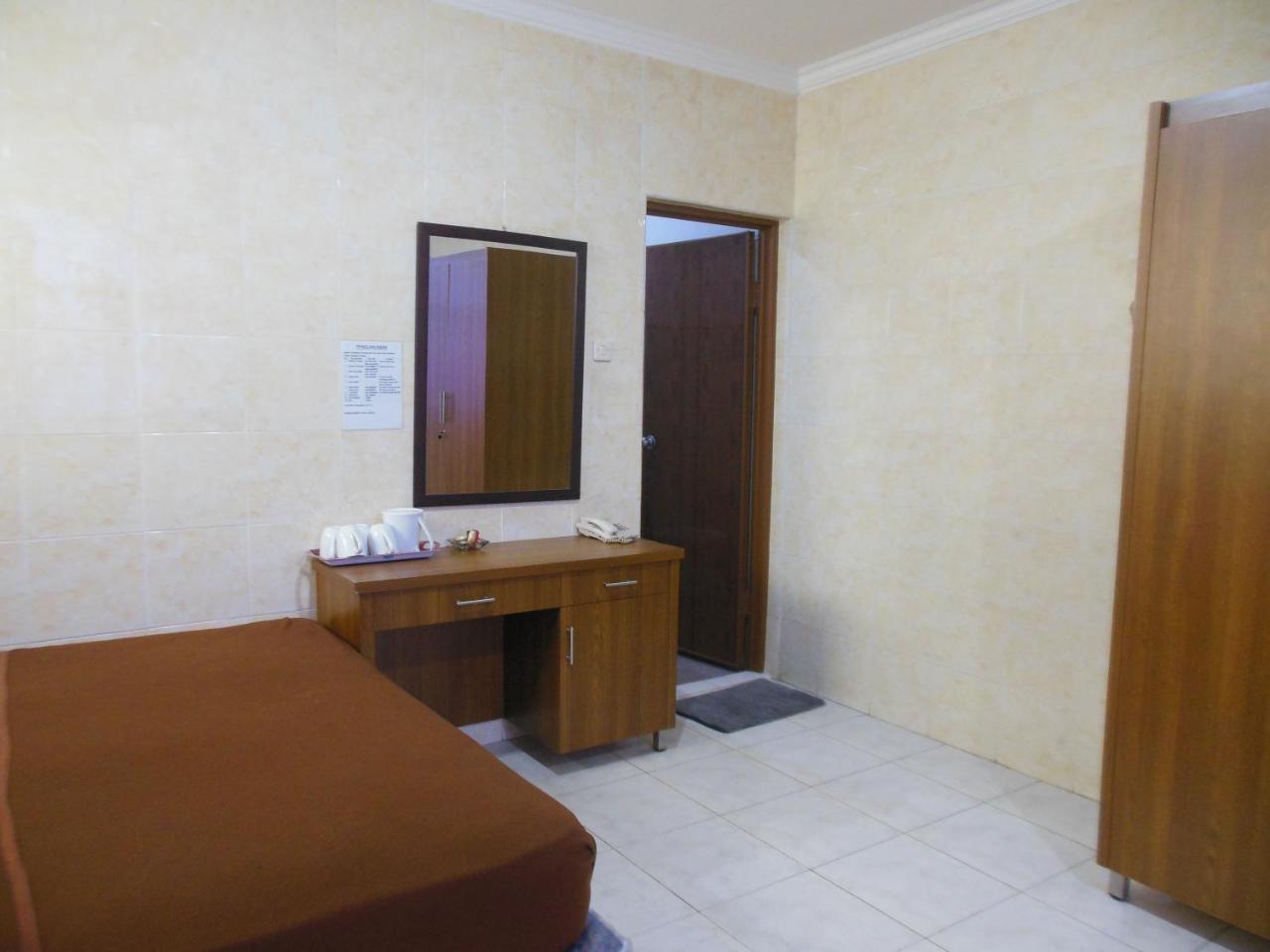 Focus Hotel Джакарта Экстерьер фото